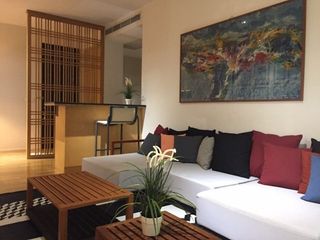 À louer 3 chambres condo à Khlong Toei, Bangkok