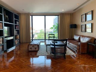 À louer 2 chambres condo à Watthana, Bangkok