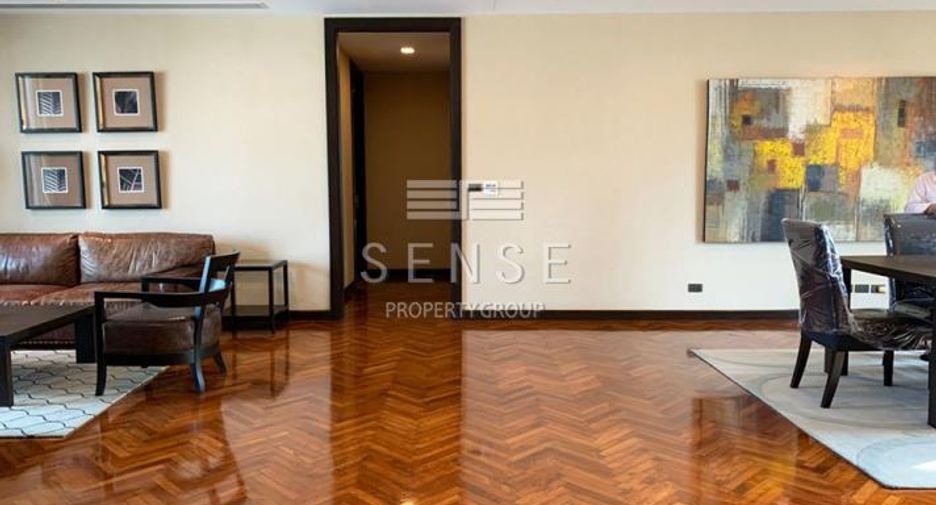 For rent 2 bedrooms condo in Watthana, Bangkok