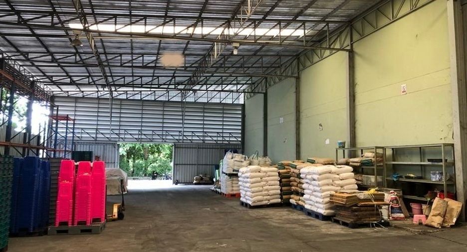 For sale and for rent warehouse in Khlong Luang, Pathum Thani