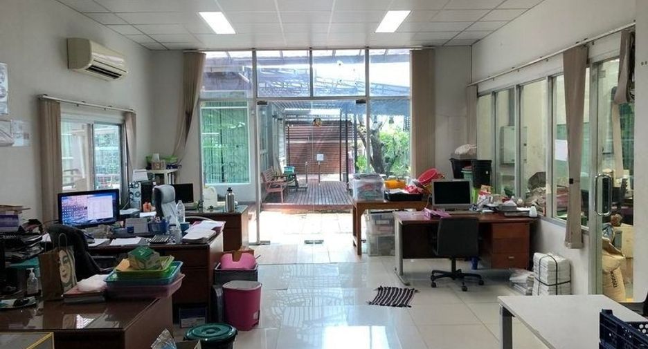 For rent and for sale warehouse in Khlong Luang, Pathum Thani
