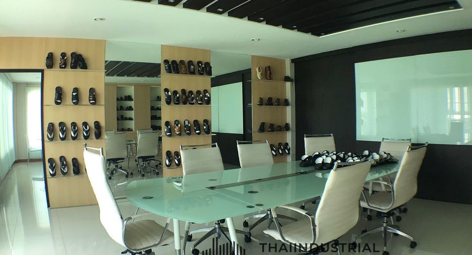 À vendre entrepôt à Bang Phli, Samut Prakan