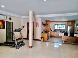 For rent 5 bed house in Bang Lamung, Chonburi