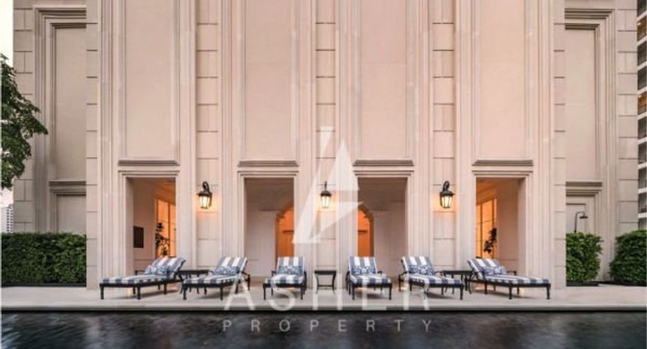 For sale 2 bedrooms condo in Pathum Wan, Bangkok