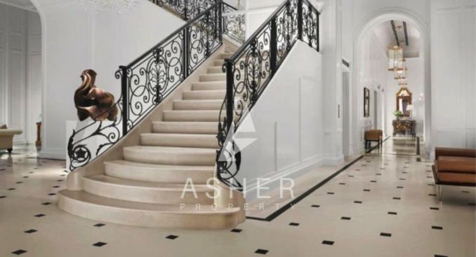 For sale 2 bedrooms condo in Pathum Wan, Bangkok