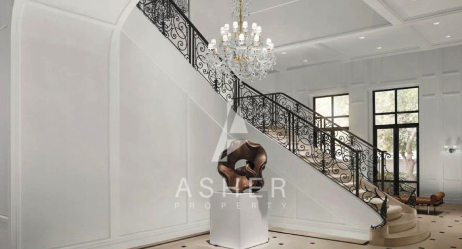 For sale 2 bedrooms condo in Pathum Wan, Bangkok