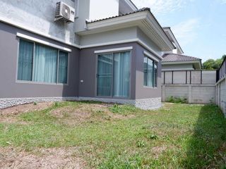 For sale 4 bed house in Lat Krabang, Bangkok