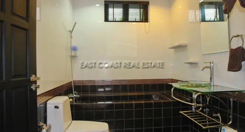 À vendre 3 chambres maison à Sattahip, Pattaya