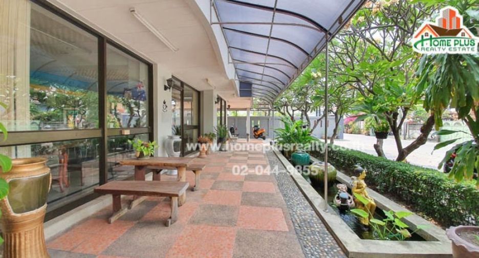 For rent 6 bedrooms apartment in Wang Thonglang, Bangkok