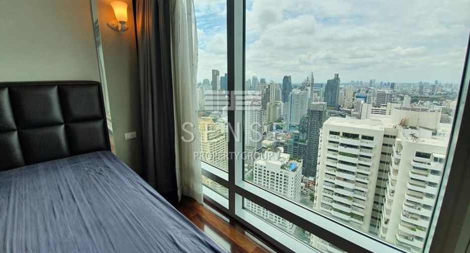 À louer 4 chambres condo à Watthana, Bangkok