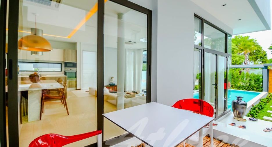 Villa zur Miete und zum Kauf mit 3 Zimmer in Mueang Phuket, Phuket