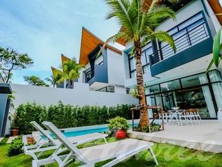 À louer et à vendre 3 chambres villa à Mueang Phuket, Phuket