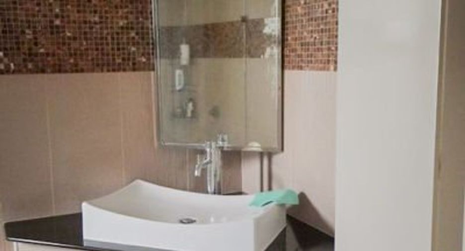 For sale 4 bed villa in Bang Lamung, Chonburi