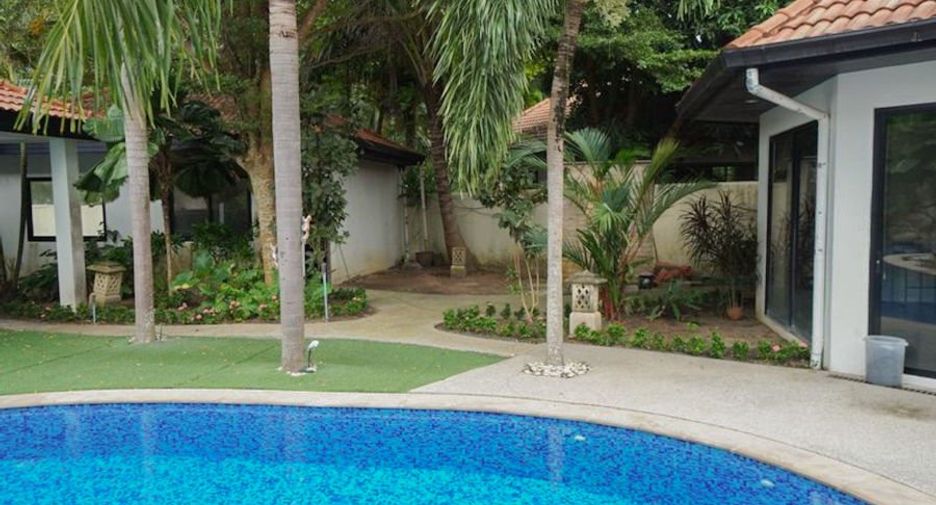 For sale 4 bed villa in Bang Lamung, Chonburi