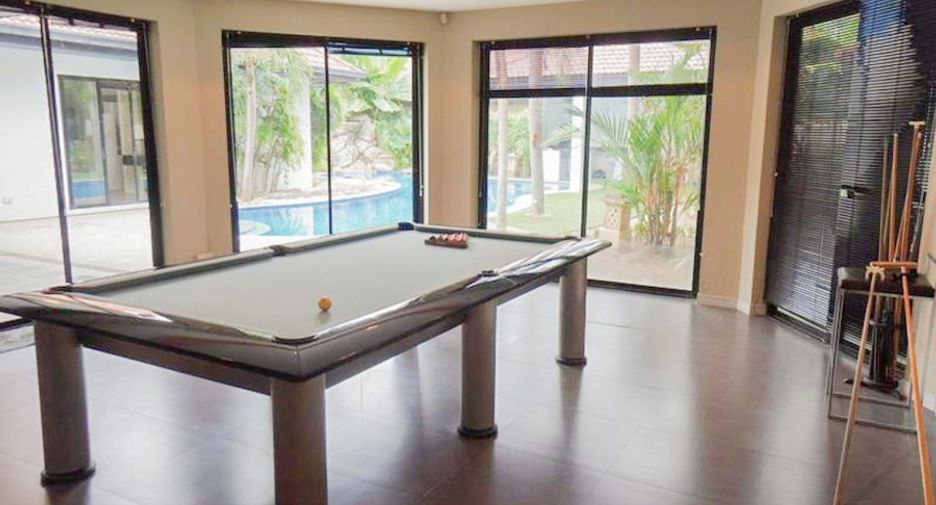 For sale 4 bed villa in Bang Lamung, Chonburi