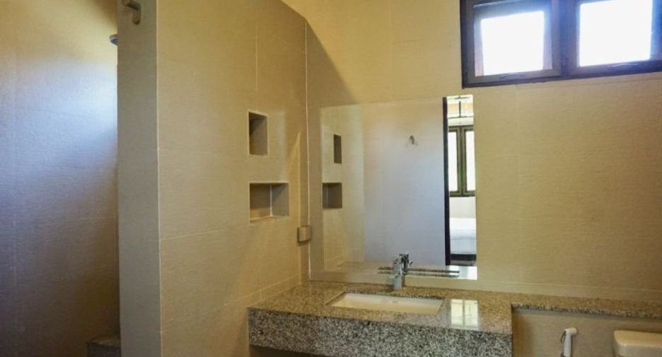 For rent and for sale 4 bedrooms house in Mae Rim, Chiang Mai