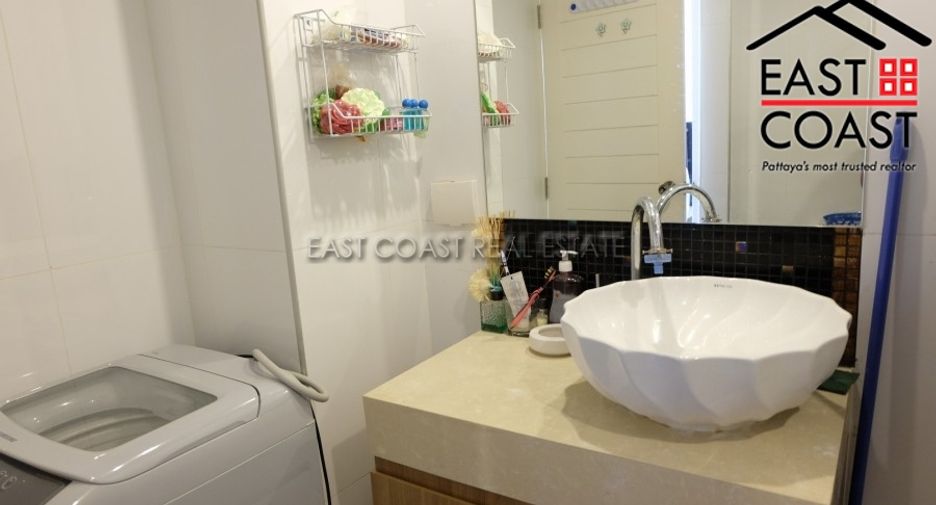 For sale 2 bedrooms condo in Jomtien, Pattaya