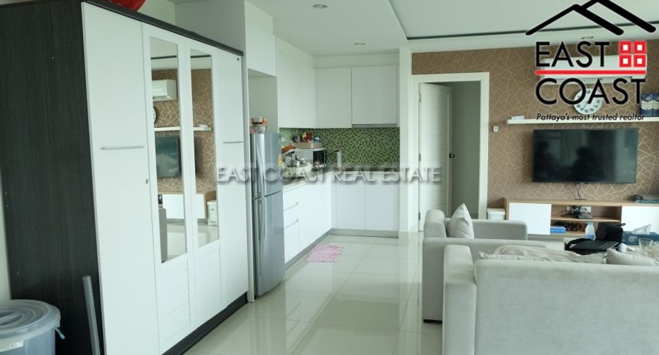 For sale 2 bedrooms condo in Jomtien, Pattaya
