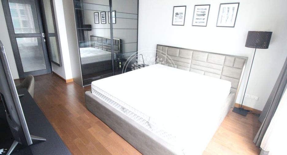 For rent and for sale 2 bedrooms condo in Pathum Wan, Bangkok