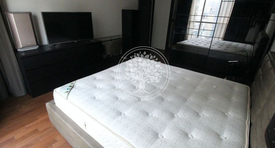 For rent and for sale 2 bedrooms condo in Pathum Wan, Bangkok