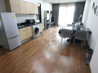 For rent and for sale 2 bedrooms condo in Pathum Wan, Bangkok