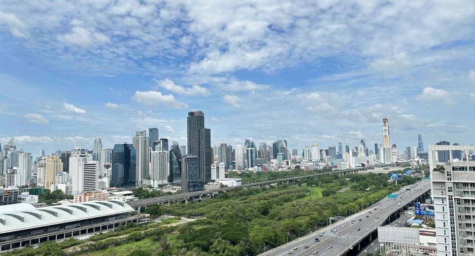 For rent 1 bed condo in Huai Khwang, Bangkok