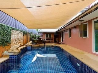 For sale 4 bedrooms house in Bang Lamung, Chonburi
