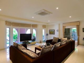 For sale 4 bedrooms house in Bang Lamung, Chonburi