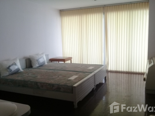 For rent 3 Beds condo in Bang Na, Bangkok