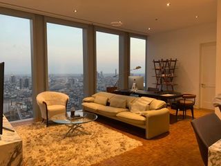 Wohnung zum Kauf mit 2 Zimmer in Sathon, Bangkok