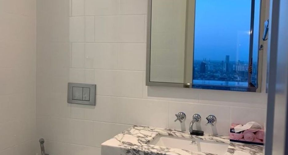 Wohnung zum Kauf mit 2 Zimmer in Sathon, Bangkok
