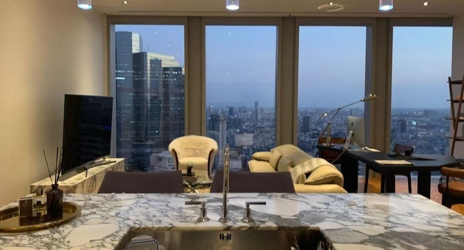 Wohnung zum Kauf mit 2 Zimmer in Sathon, Bangkok