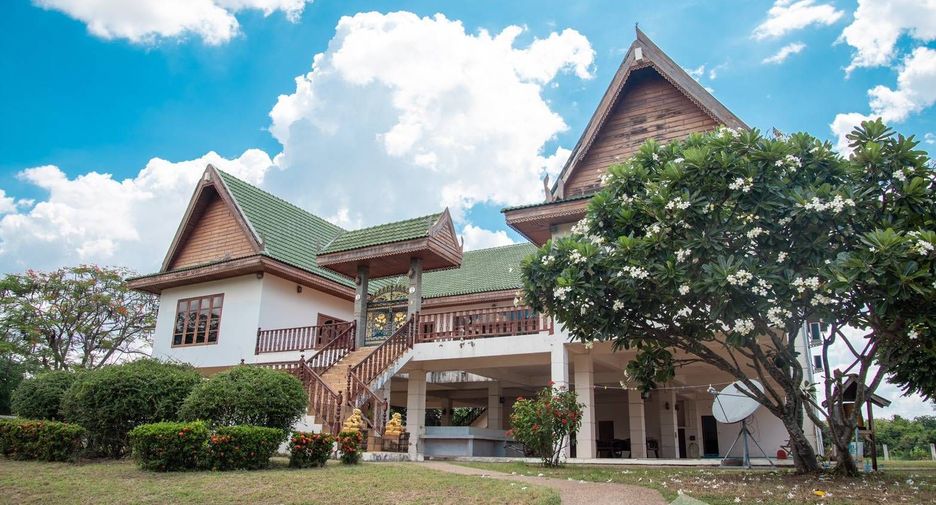 For sale 5 bed house in Mueang Maha Sarakham, Maha Sarakham