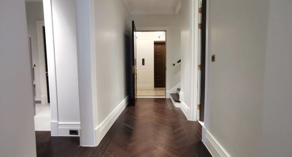 For rent 3 ベッドルーム condo in Pathum Wan, Bangkok
