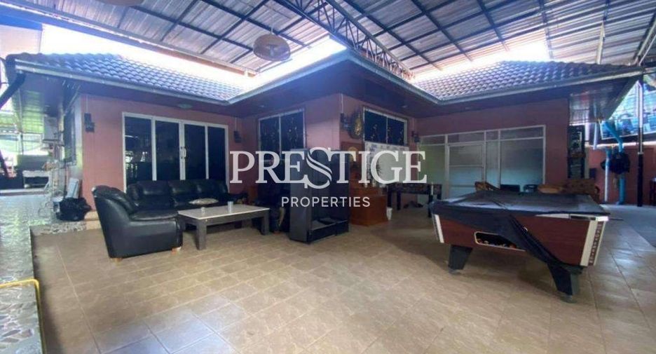 For sale 9 bed retail Space in East Pattaya, Pattaya