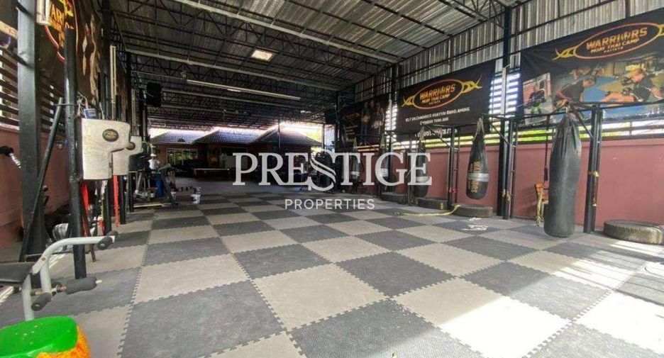 For sale 9 bed retail Space in East Pattaya, Pattaya