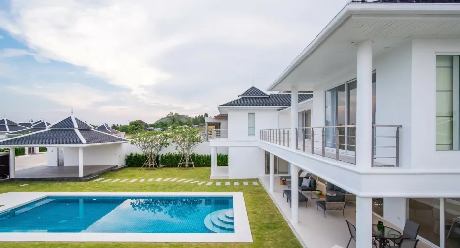 For sale 4 Beds villa in Hua Hin, Prachuap Khiri Khan