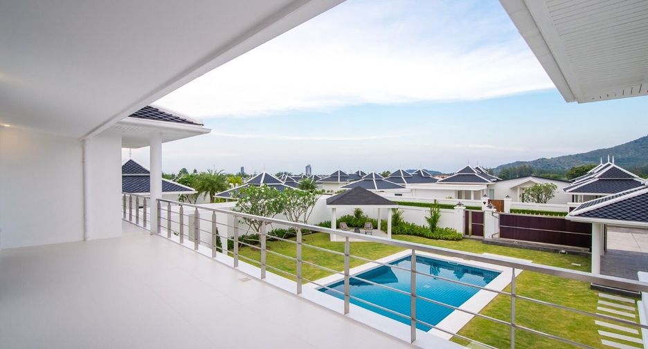 For sale 4 Beds villa in Hua Hin, Prachuap Khiri Khan