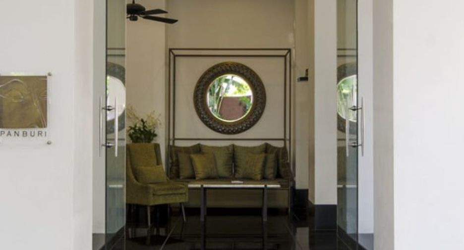 Apartamento en alquiler de 4 habitaciones en Sathon, Bangkok
