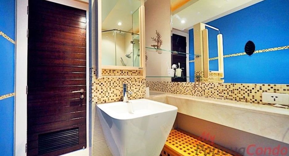 Condo en venta de 2 habitaciones en Bang Lamung, Chonburi