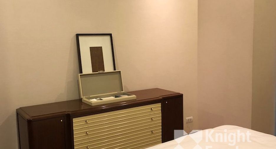 For sale 2 bedrooms condo in Pathum Wan, Bangkok
