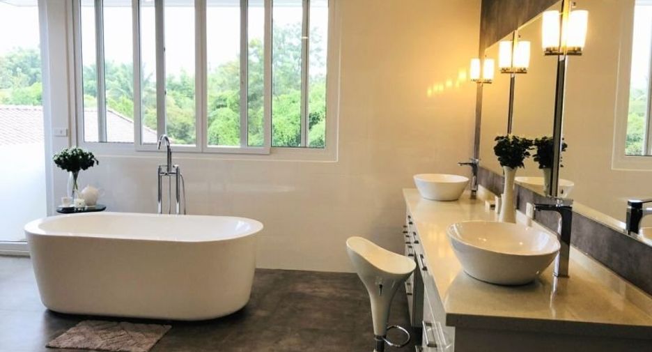 Haus zur Miete und zum Kauf mit 5 Zimmer in Mae Rim, Chiang Mai