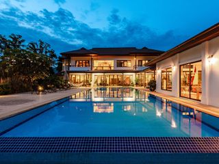 For rent 9 bed villa in Cha Am, Phetchaburi