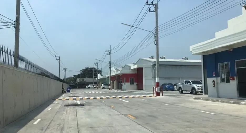 出租 仓库 在 Khlong Luang, Pathum Thani