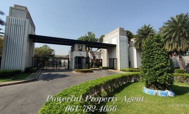 Casa en venta de 5 habitaciones en Khan Na Yao, Bangkok