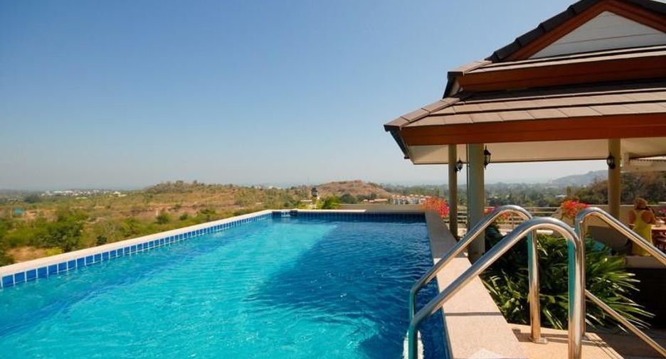 For rent 3 bed condo in Hua Hin, Prachuap Khiri Khan