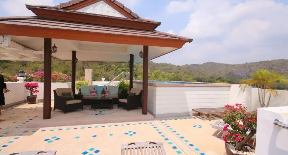 For rent 3 bed condo in Hua Hin, Prachuap Khiri Khan