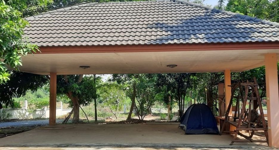 For sale 4 bedrooms house in Mueang Kanchanaburi, Kanchanaburi