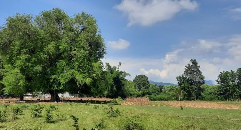 For sale 4 bedrooms house in Mueang Kanchanaburi, Kanchanaburi