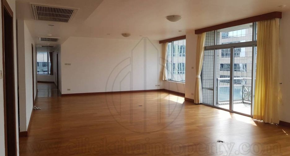 For sale 4 bed condo in Pathum Wan, Bangkok Hipflat